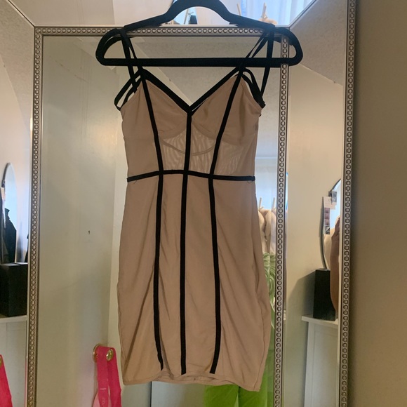 NWT Nude Beige Piping Dress - Picture 1 of 3